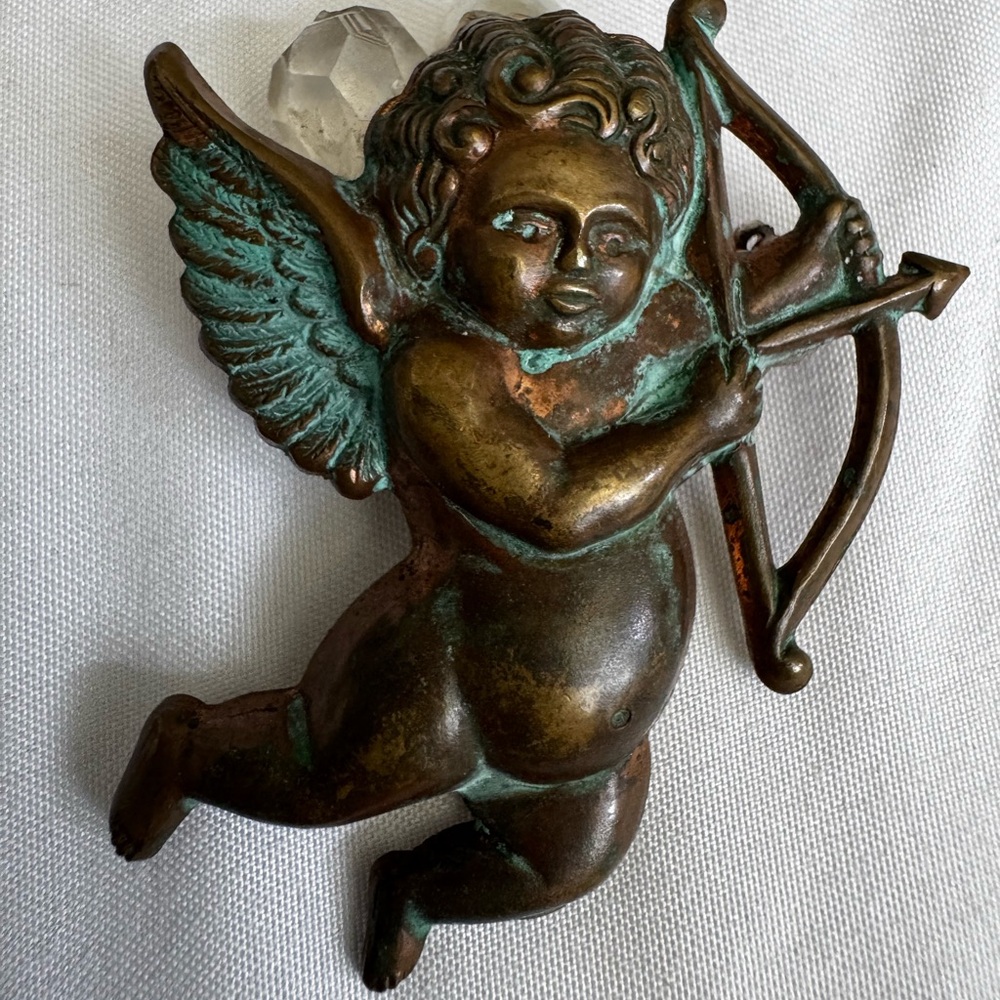 Bronze Cherub Brooch